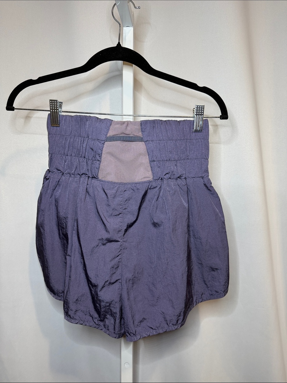 Womens High-Waist Lavender Athletic Shorts - Picture 4 of 4